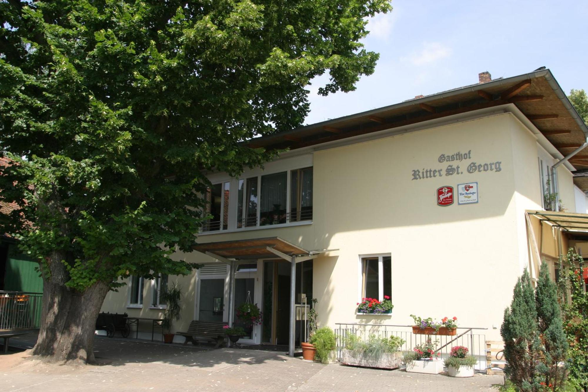 Hotel Und Gasthof Ritter St. Georg Erlangen Exterior foto